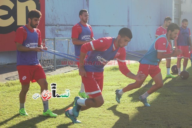  فيديو: إدارة الوحدة تحتفل واللاعبين بعيد الأضحى .. ويؤكدون  الان جاء وقت العمل والعطاء على ارض المسطح الأخضر 